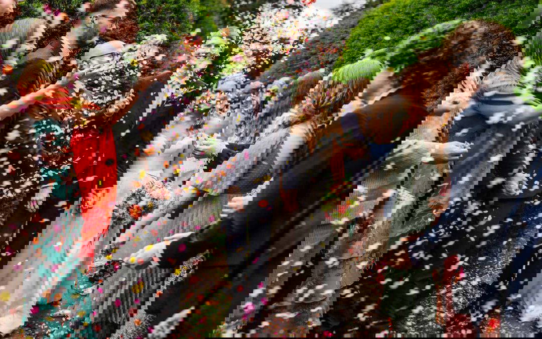 How Wedding Photography Works on the Day